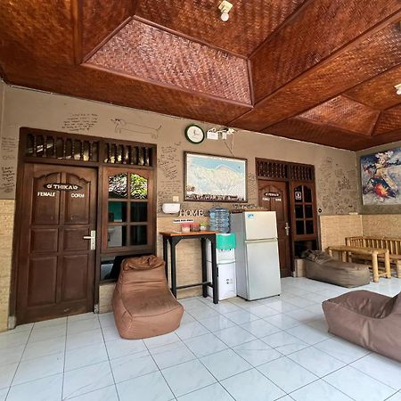 Padi-Padi Hostel & Bar Ubud Extérieur photo